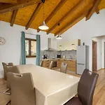 Re By Istrialux Villa *