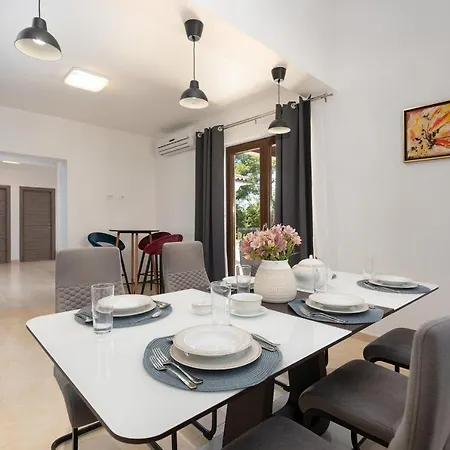 Villa Re By Istrialux Svetvinčenat